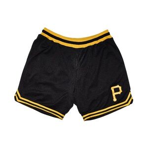 Mitchell & Ness MLB Cooperstown Collection Pittsburgh Pirates Shorts